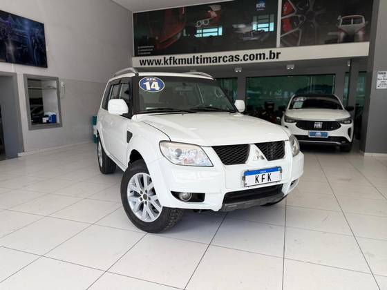 MITSUBISHI PAJERO TR4 2.0 4X2 16V 140CV FLEX 4P AUTOMÁTICO